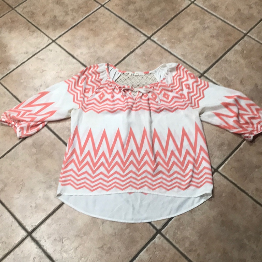 Jolt blouse coral and cream size medium